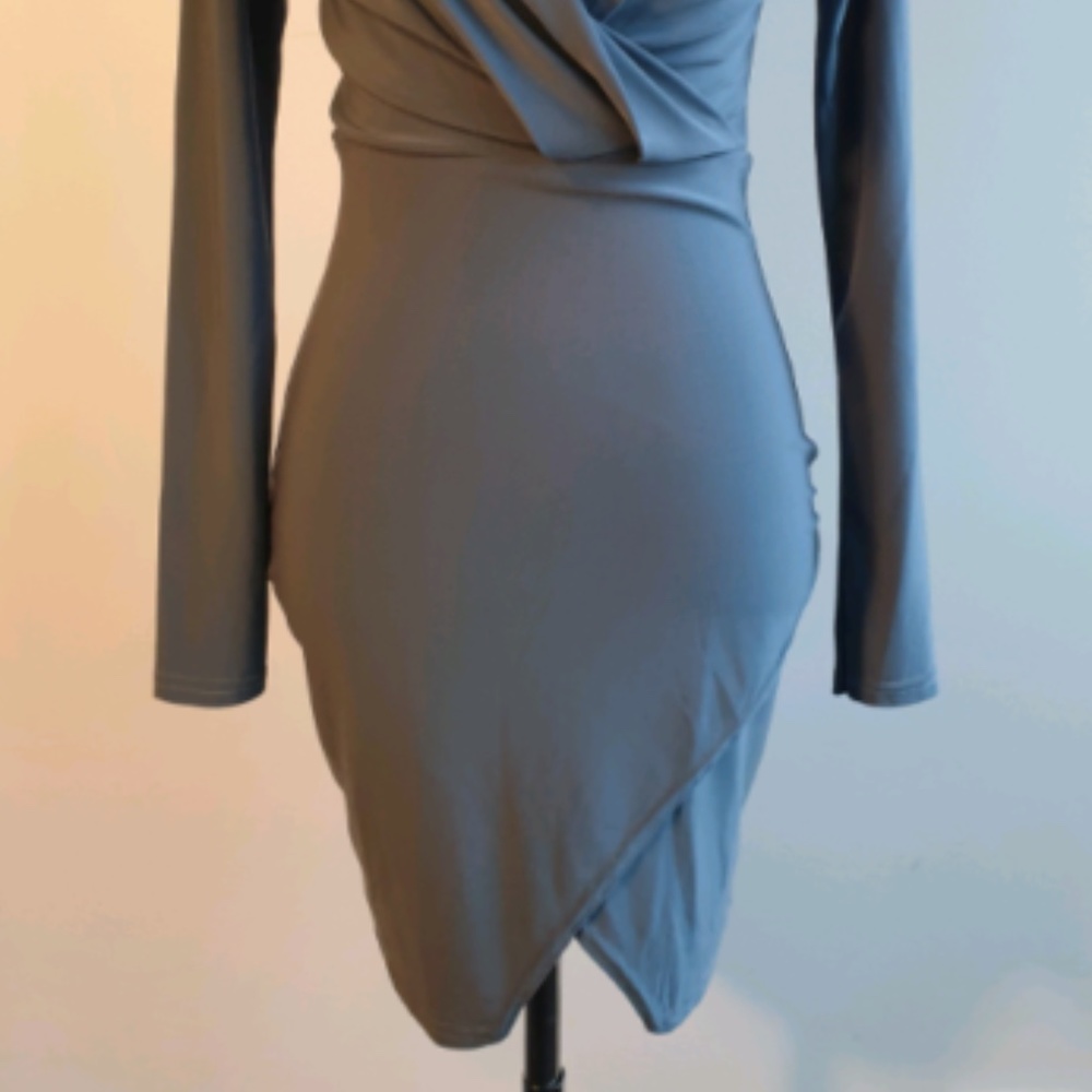 NWT Missguided bluish-gray long sleeve dress, US size 4 - Picture 5 of 5
